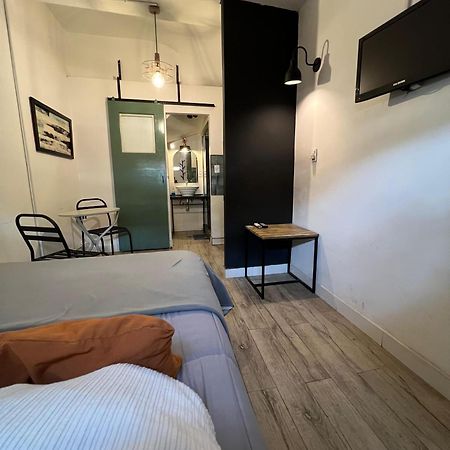 דירות מנדוזה Monoambiente En Zona Residencial חדר תמונה