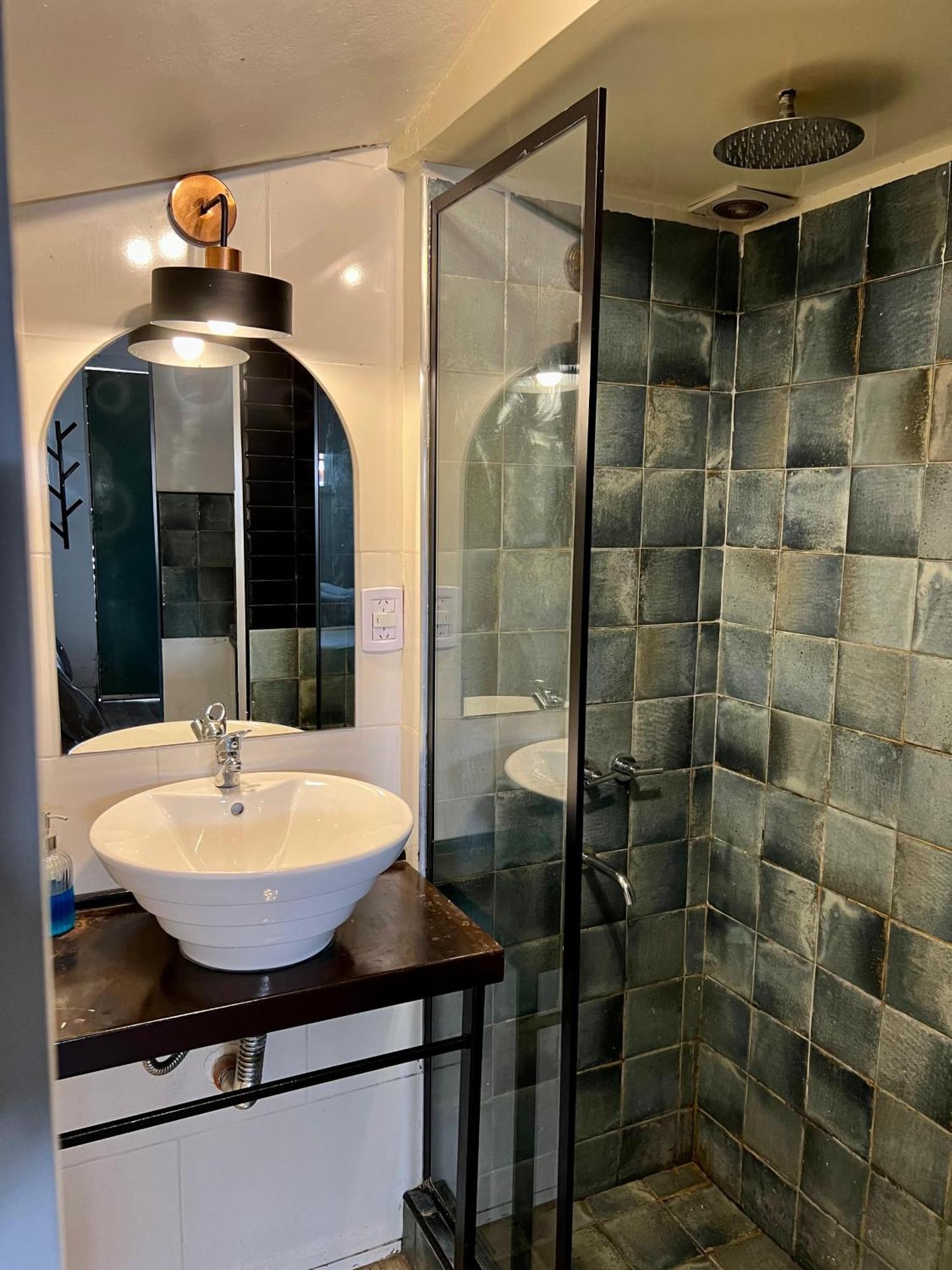 דירות מנדוזה Monoambiente En Zona Residencial חדר תמונה